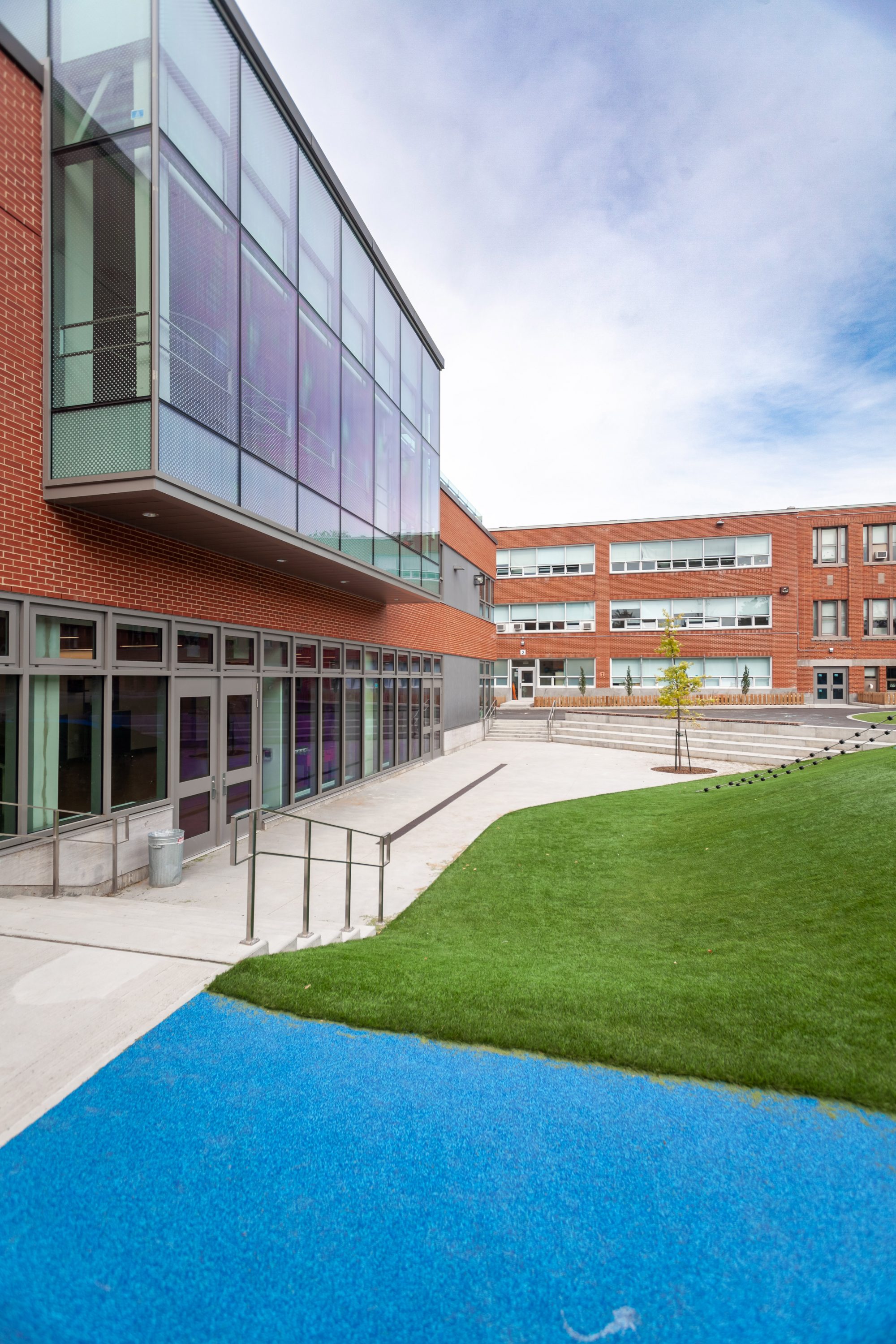École Saint-Léon de Westmount: Inauguration